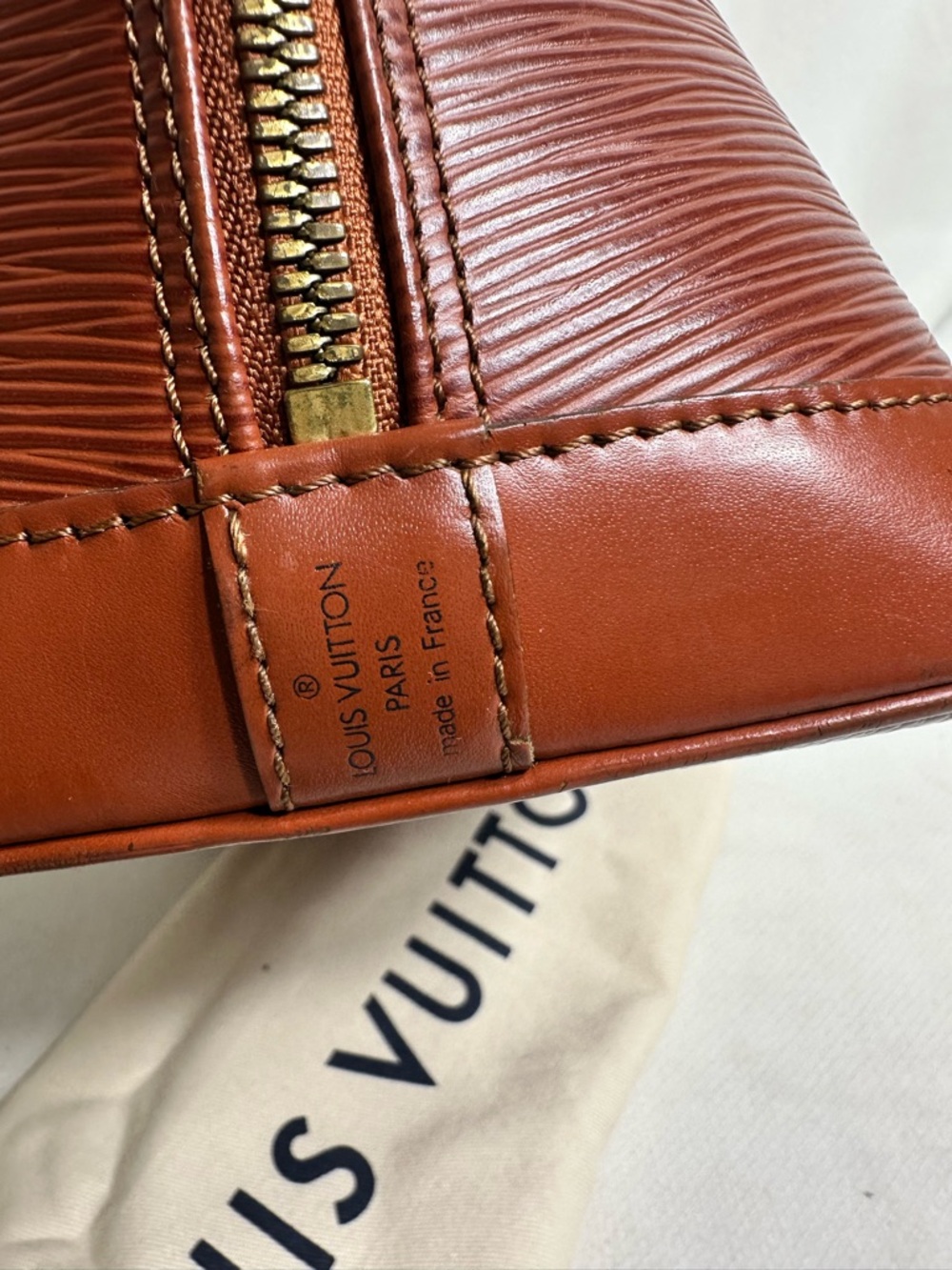 Louis Vuitton Cognac Epi Leather Alma Satchel - Picture 7 of 11